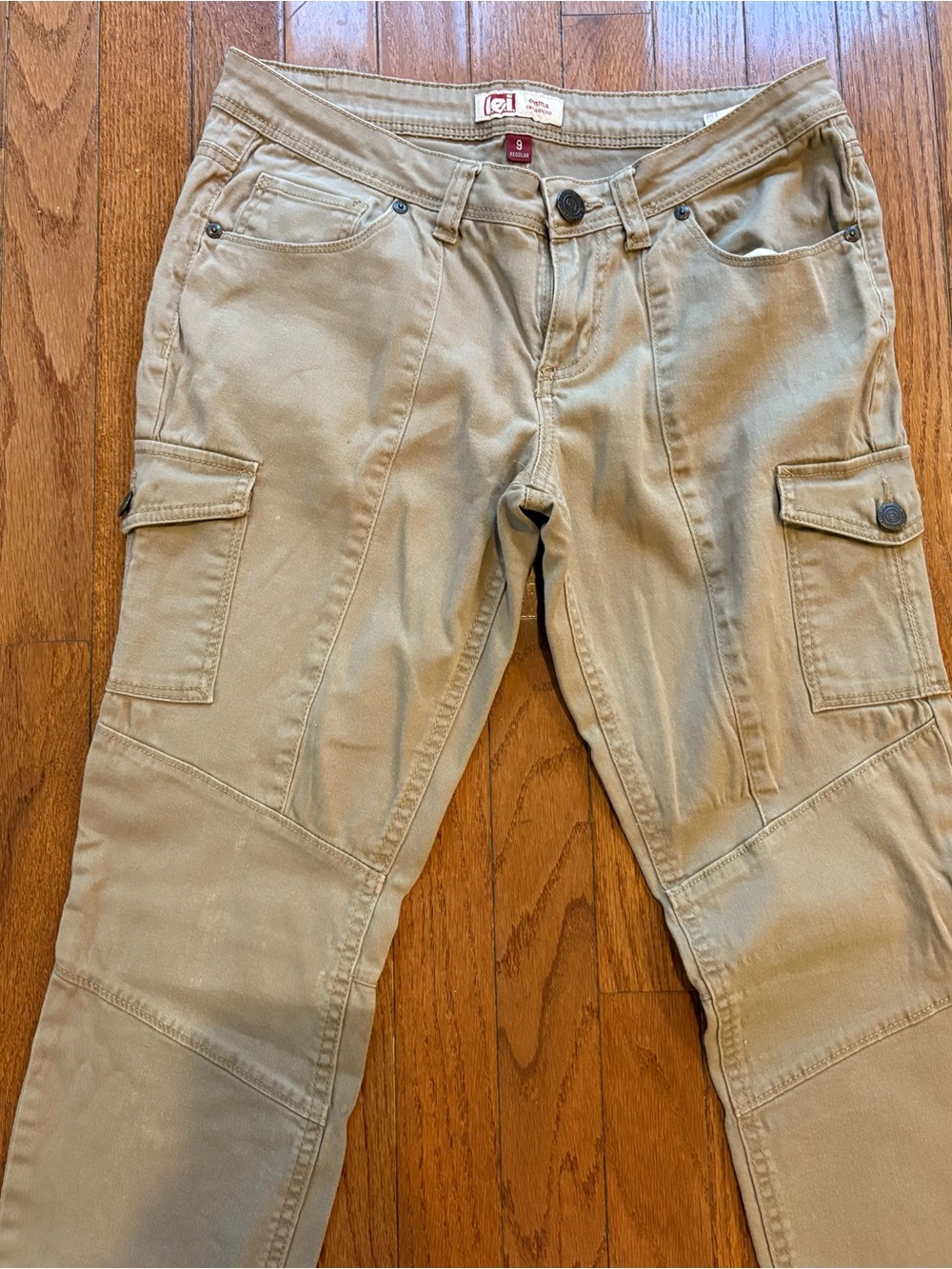 Vintage l.e.i. Free People Straight-Leg Cargo Jeans in Tan